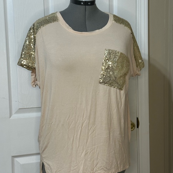 POL SEQUINED T-SHIRT EXCELLENT CONDITION SIZE S - Picture 2 of 2